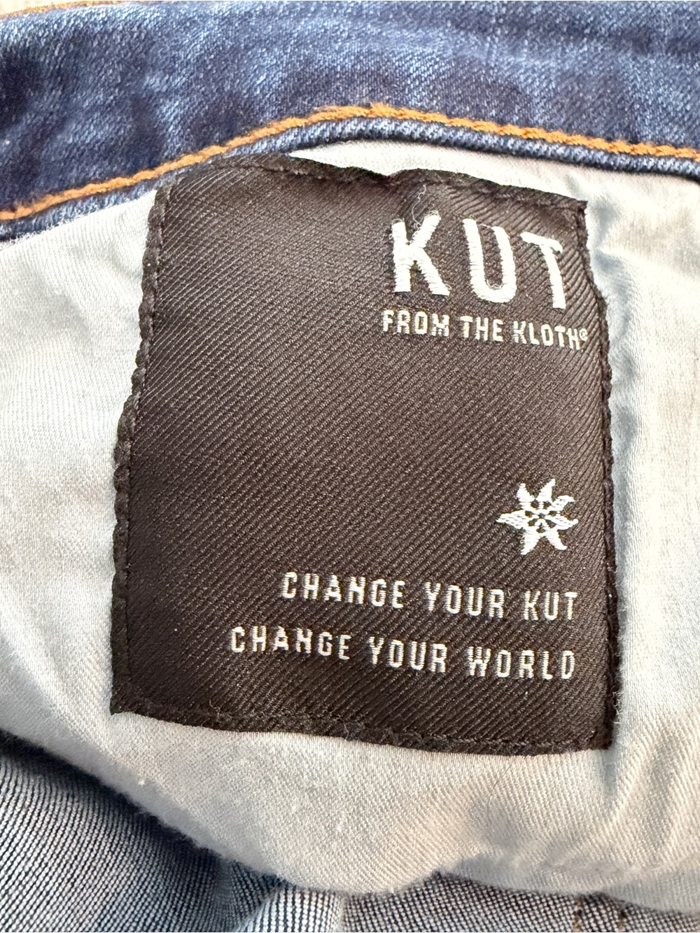KUT Charlotte Fab Ab Coulotte Wide-Leg Crop Jeans in Mid Wash Blue 12 - Picture 6 of 7
